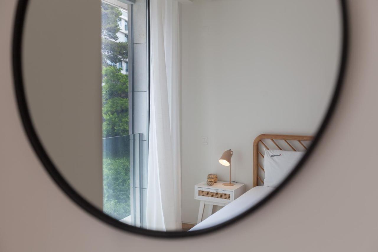 Flh Amoreiras Wood Design Flat Apartment Lisbon